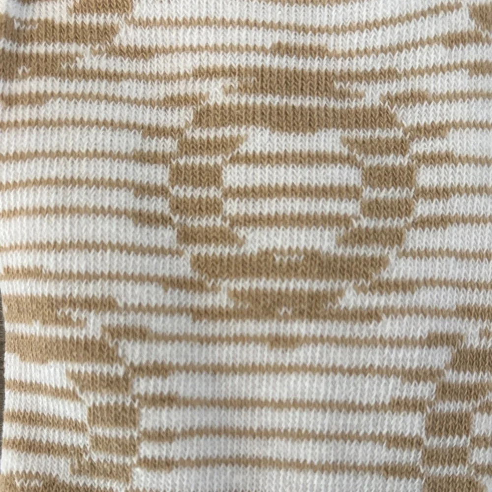 NWT Unsimply Stitched Tan and Black Patterned Socks